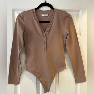 Babaton Contour Henley Longsleeve Bodysuit